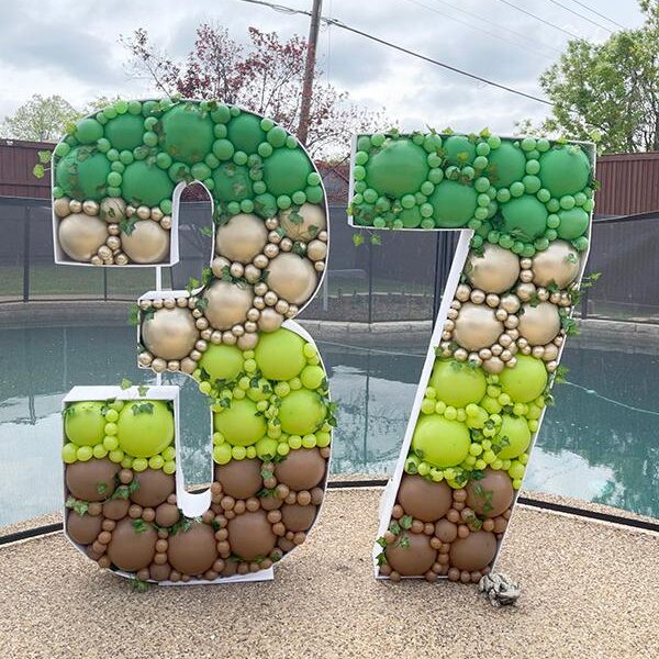 Balloon Mockup Rafael